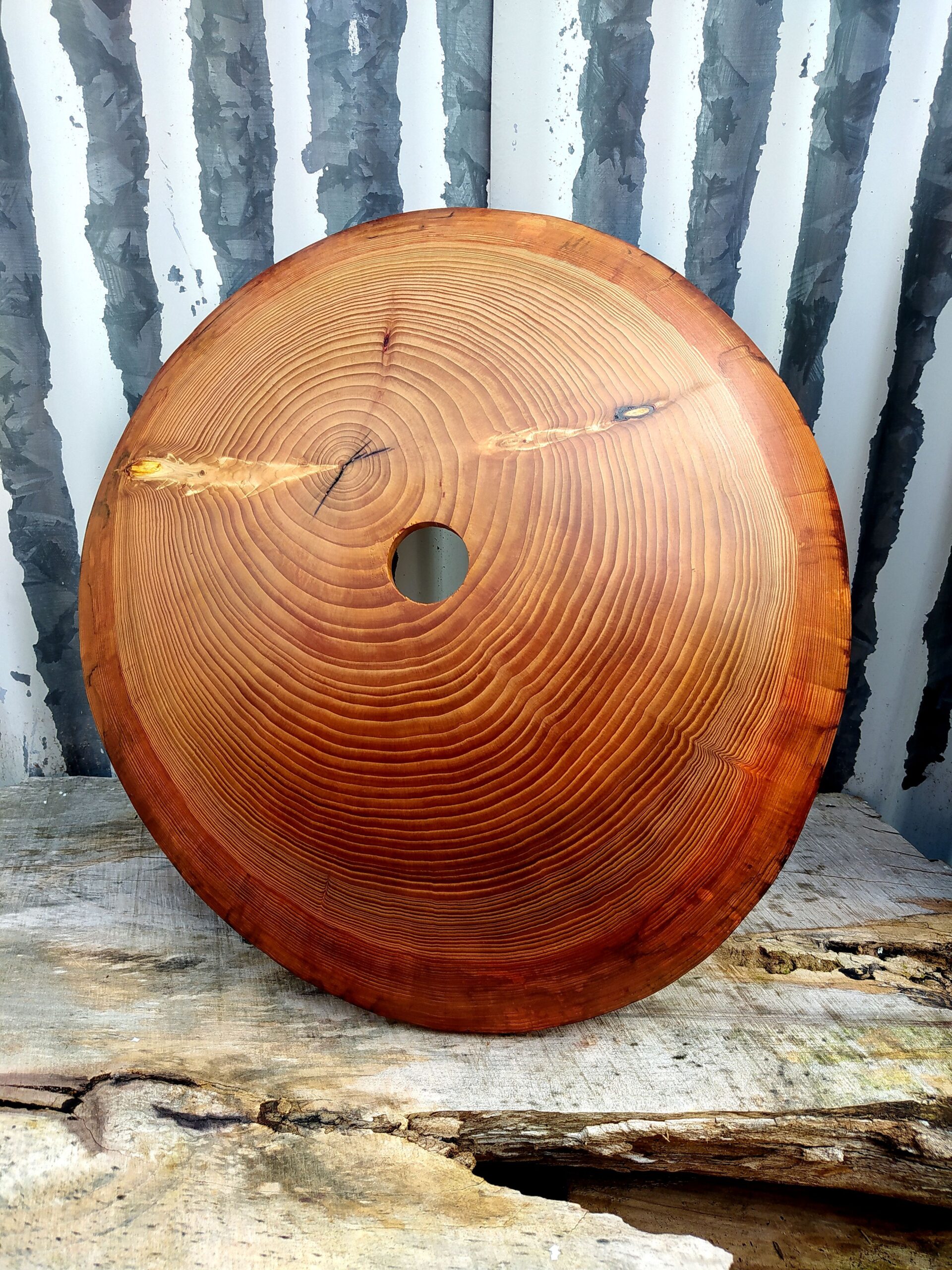 lampadario artigianale in legno di cedro